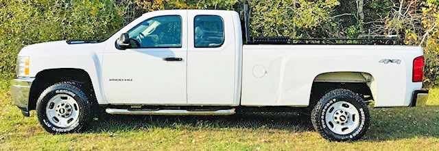 2012 CHEVY SILVERADO 2500 EX CAB 8’ BED 4X4