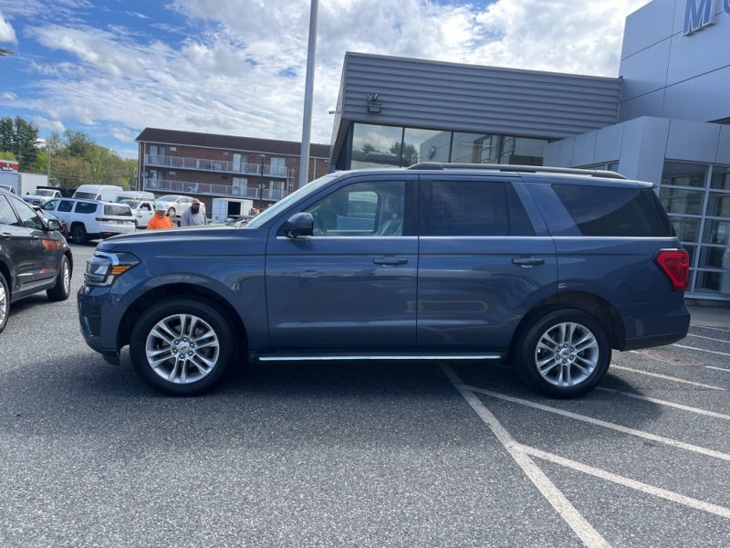 2022 Ford Expedition 4D Sport Utility XLT stk#FM7664A