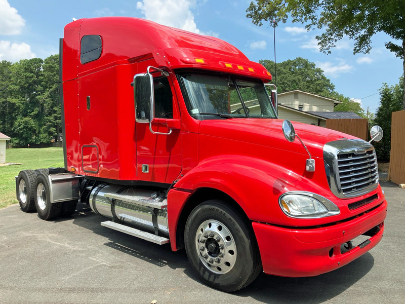 2018 FREIGHTLINER COLUMBIA GLIDER SLEEPER