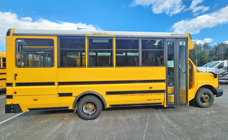 2014 GMC/COLLINS BUS.