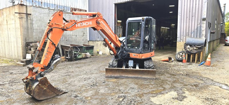 2008 Hitachi 60 USB