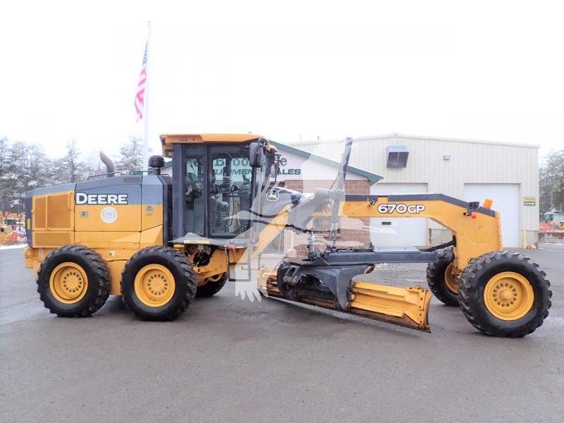 2014 DEERE 670GP GR653