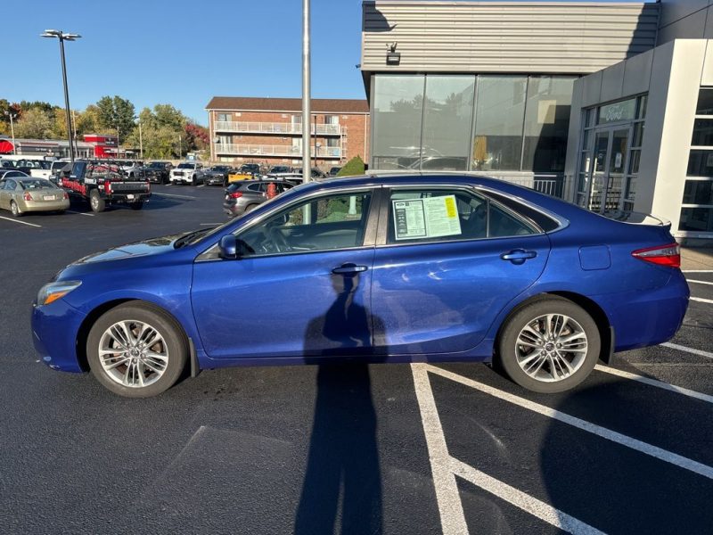 2015 Toyota Camry 4D Sedan SE stk#C3450XA