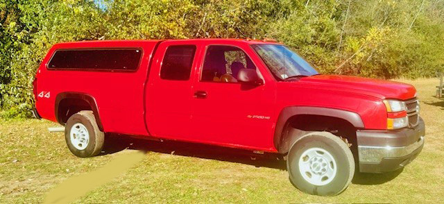 2006 CHEVY 2500 HD EX CAB 4X4 – Only 10K Miles!