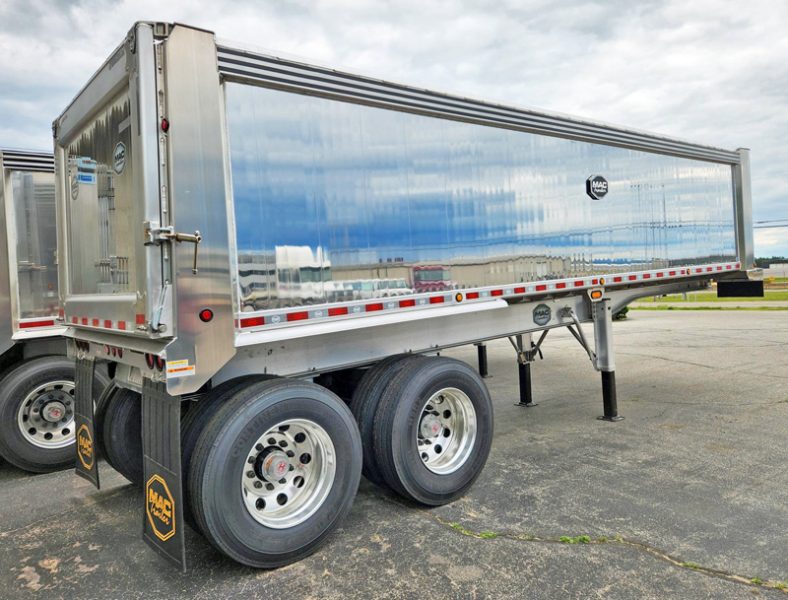 2025 MAC 28’ X 60” SIDES DUMP TRAILER