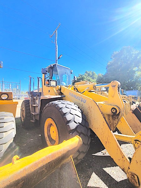 KOMATSU WA450 WHEEL LOADER