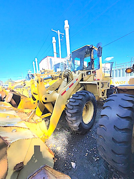 KOMATSU WA250 WHEEL LOADER