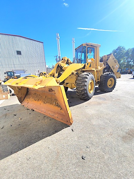 KOMATSU WA350 WHEEL LOADER