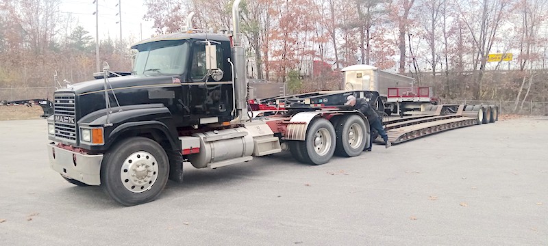 2005 Mack CH613