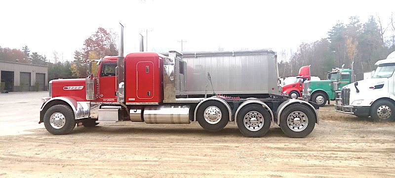 2020 PETERBILT 389