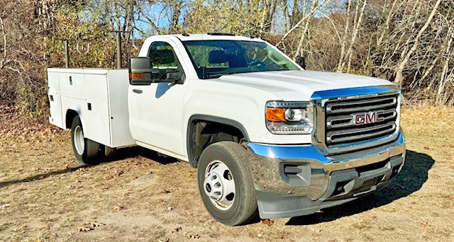 2019 GMC 3500 RWD CAB & CHASSIS