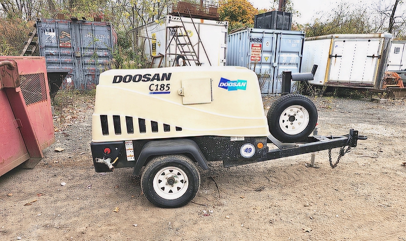 DOOSAN 185CFM AIR COMPRESSOR