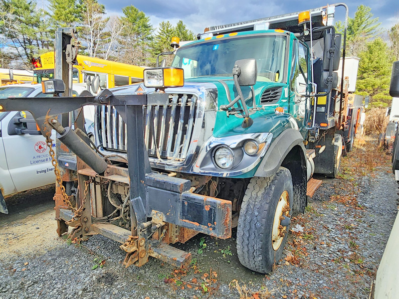 2012 INTERNATIONAL 7400