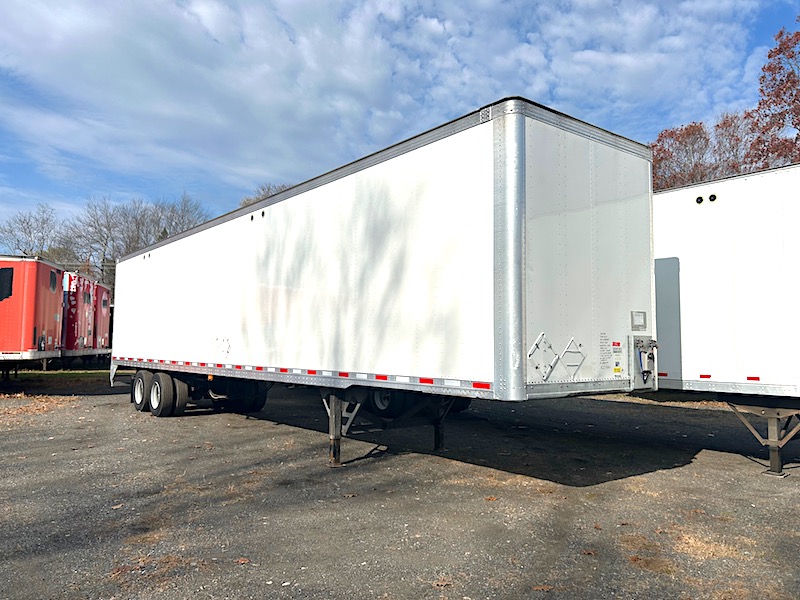 2022 VANGUARD 40’ X 102” TRAILER