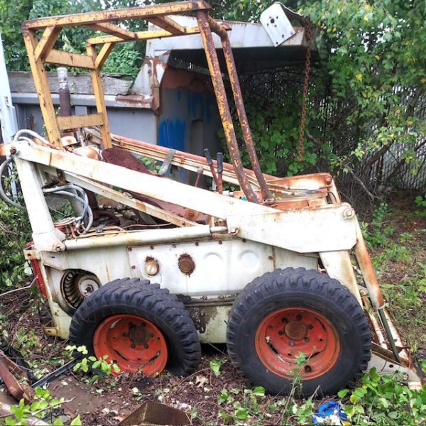 MELROE BOBCAT SKID STEER LOADER