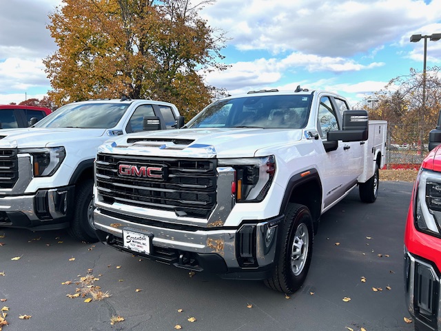 2024 GMC SIERRA 2500 CREW CAB SERVICE BODY