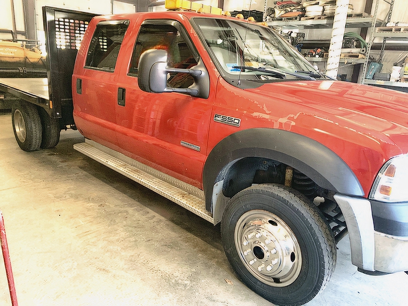 2006 FORD F-550 XL