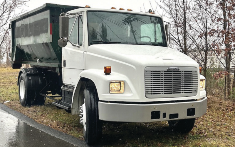 1997 FREIGHTLINER FL70