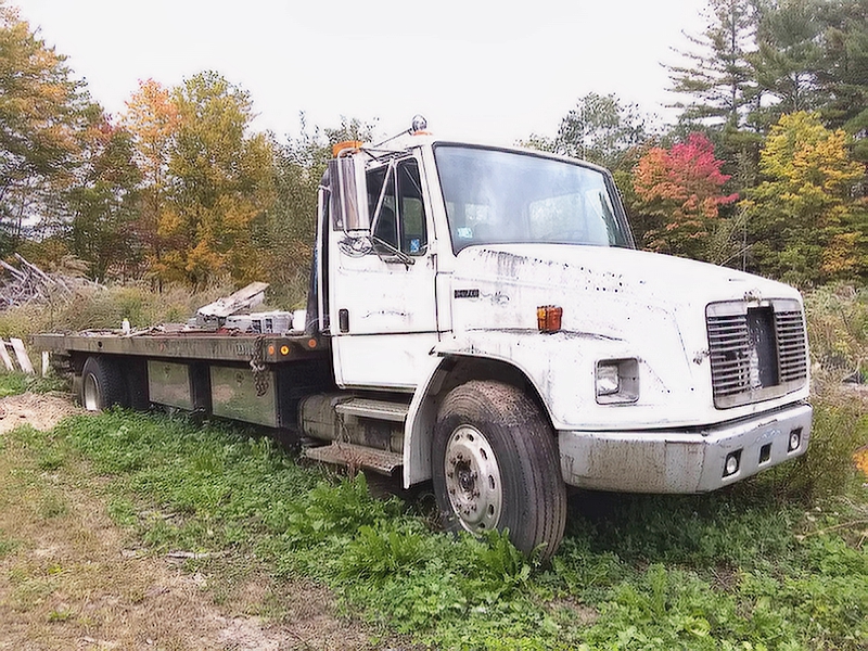 1999 FREIGHTLINER MODEL FL70