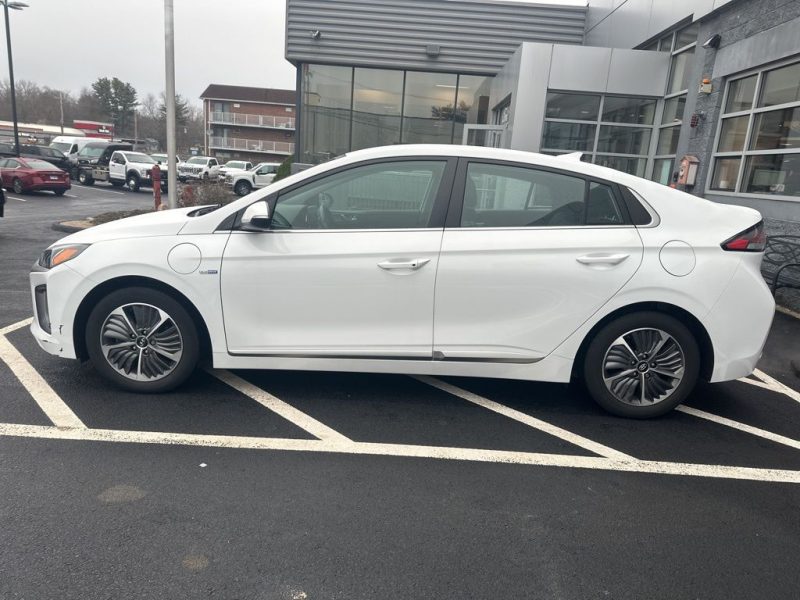 2020 Hyundai Ioniq Plug-In Hybrid 4D Hatchback SEL stk#FM7234A