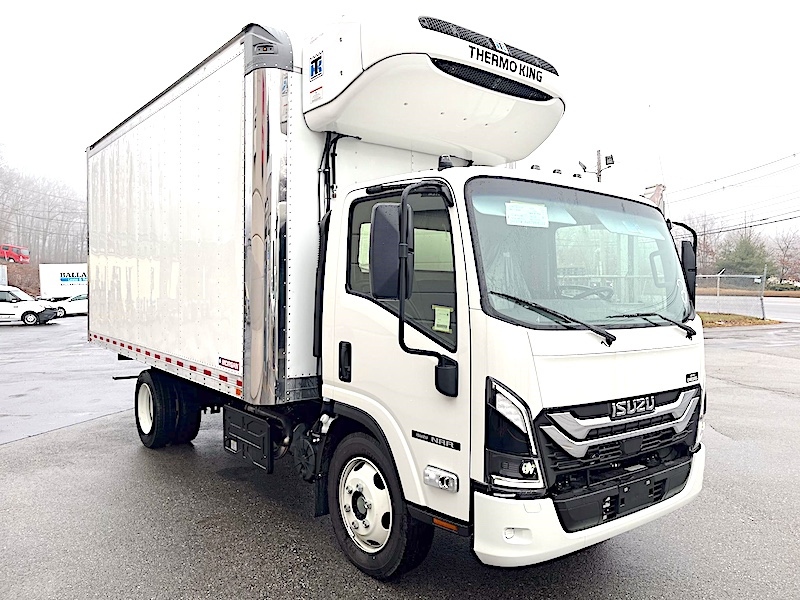 2025 ISUZU NRR REFRIDGERATION BOX TRUCK