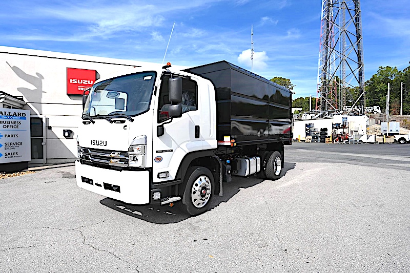 2025 ISUZU FTR  LANDSCAPE TRUCK