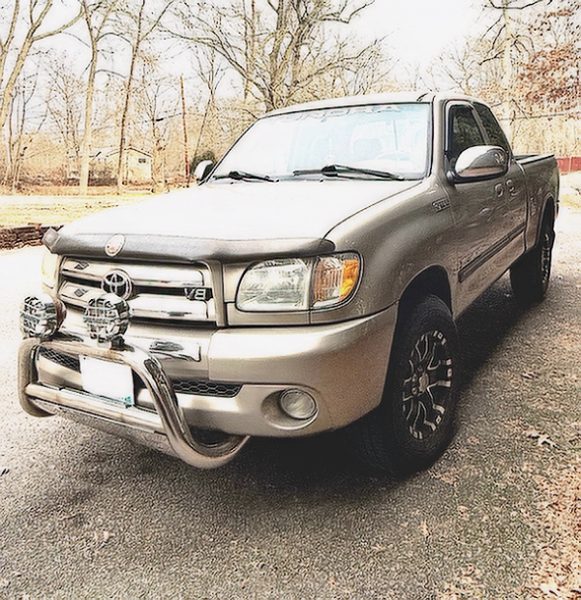 2004 TOYOTA TUNDRA