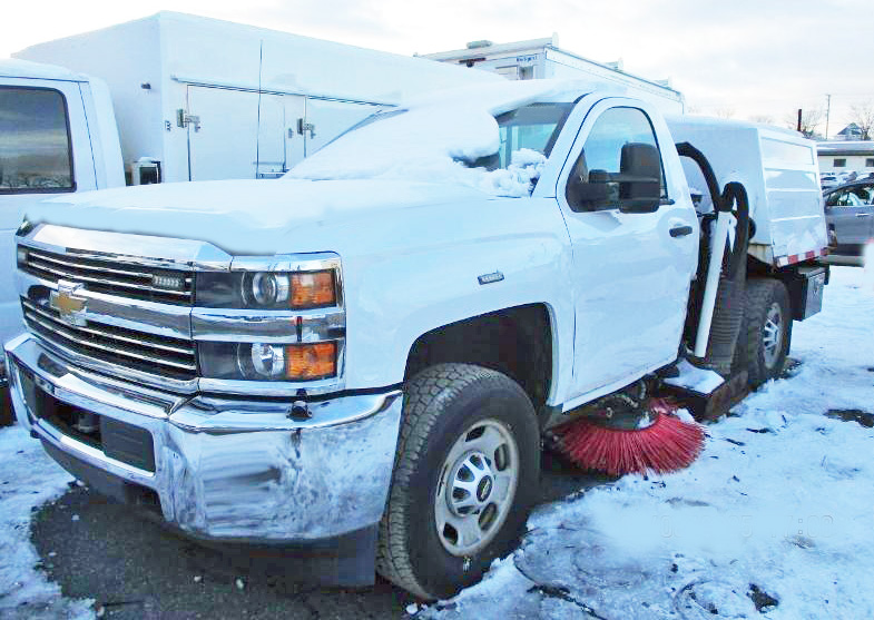 2017 CHEVROLET 2500 HD RWD SWEEPER TRUCK