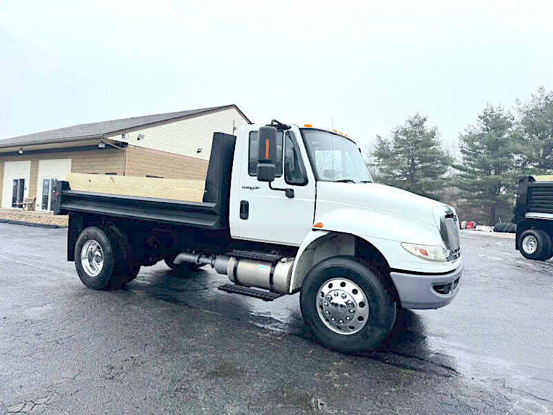 2012 IH 4300 DUMP