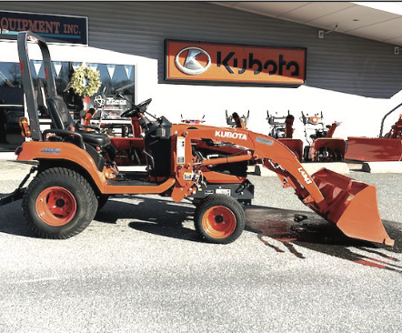 2013 KUBOTA BX2360 LOADER/TRACTOR.