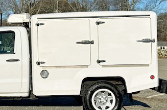 8’ REFRIGERATED TRUCK BODY