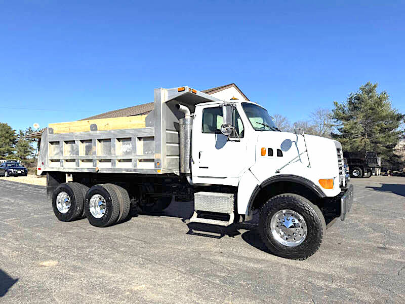 2005 STERLING LT9500 DUMP