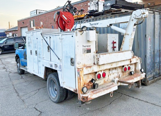 1999 FORD F550 MAINTAINER w/Crane & Compressor
